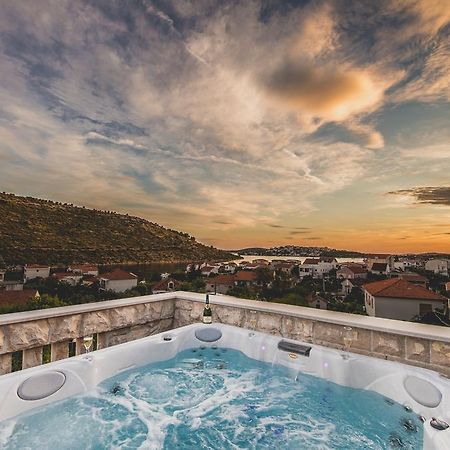 Apartments Villa Monique Рогозниця Номер фото